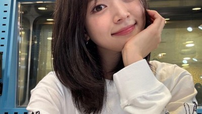 모델 김지영