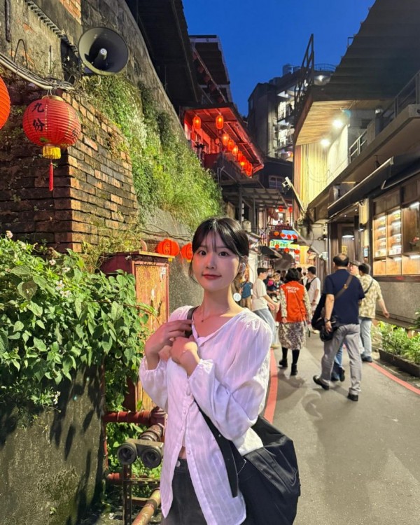 1090285808_GyEUoMuD_1743126421.jpeg