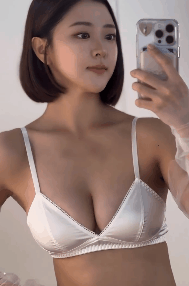 필라테스 강사녀