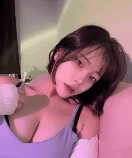주하랑 끈나시 블랙 브라 가슴골