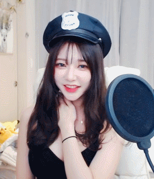 BJ아윤너무나섹시한제복