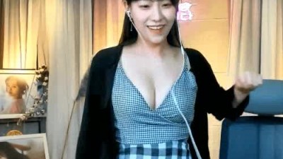 예쁘고 섹시고 귀엽기까지한 미래