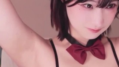 빨간 리본 검정 브라탑 겨드랑이로 페로몬 내뿜는 명아츄