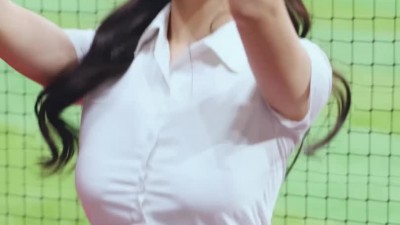 타이트한 흰 셔츠 김도아 치어리더