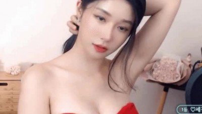 세경 오프숄더 미모