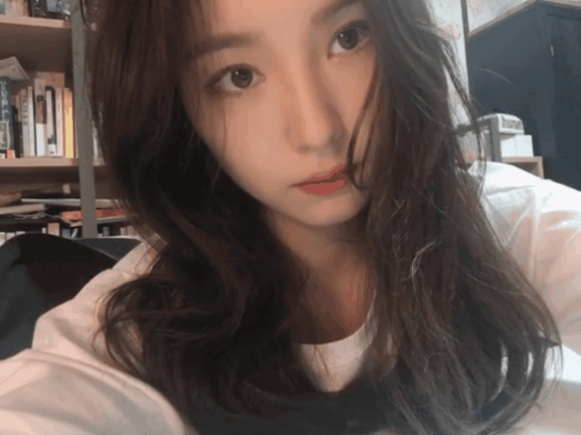 신세경 근접샷