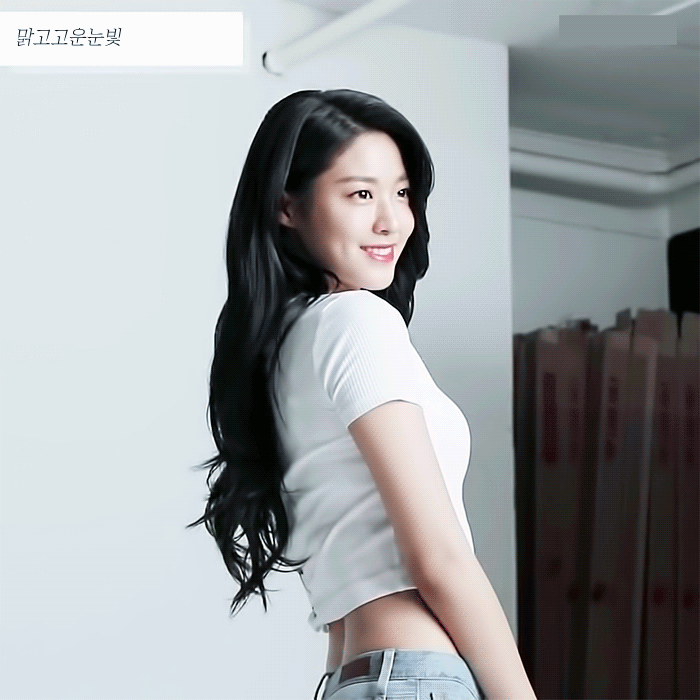 설현글렘디화보촬영중