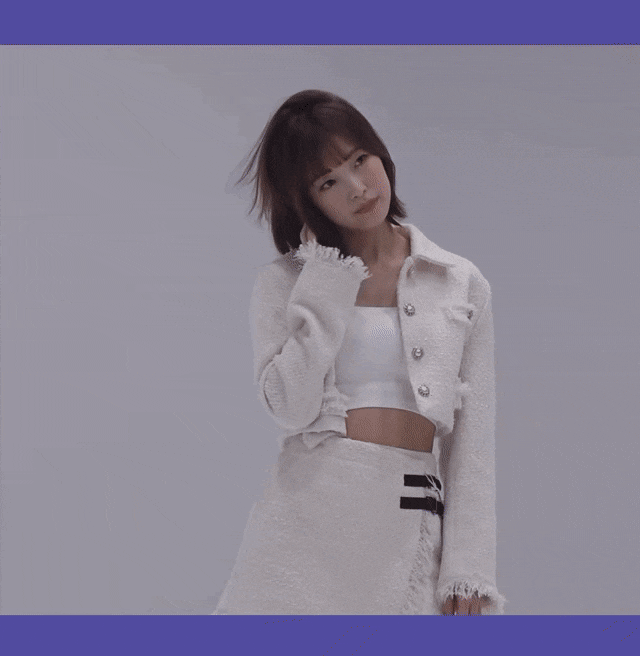화보촬영중인 단발 아린이