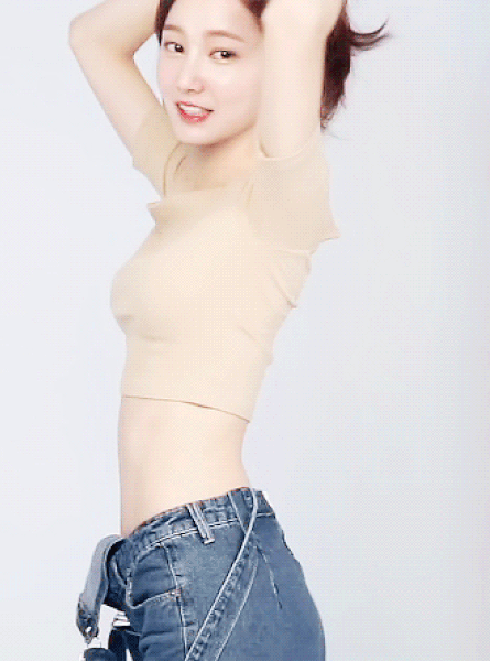 연우의옆태